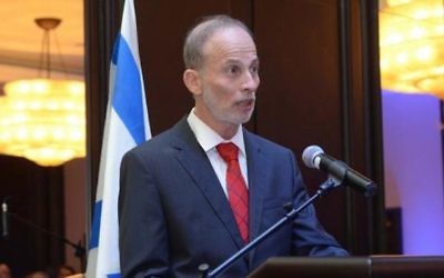 Ehud Eitam, ambassadeur d'Israël au Pérou. (Crédit : ambassade du Pérou)