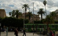 L'ambassade de France en Tunisie, à Tunis, le 29 septembre 2008. (Crédit : WikiCommons)