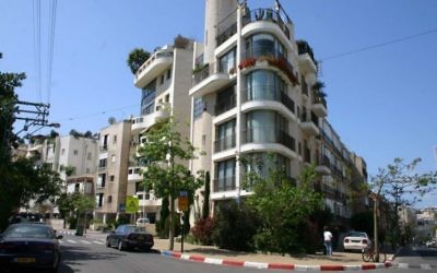 Architecture moderne rue Yehoshua Bin Nun (Photo: Shmuel Bar-Am)