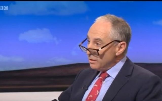 Michael Foster, pendant l'émission politique quotidienne de la BBC, le 2 octobre 2015. (Crédit : capture d'écran YouTube) Michael Foster, pendant l'émission politique quotidienne de la BBC, le 2 octobre 2015. (Crédit : capture d'écran YouTube)