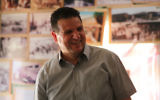 Ayman Odeh, dirigeant de la Liste arabe unie. (Crédit : bureau d'Odeh via JTA)