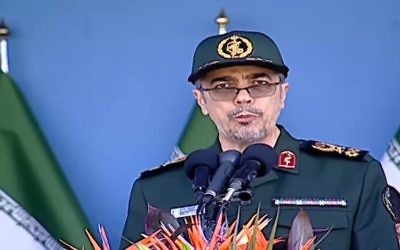 Le chef d'Etat-major iranien, le général Mohammad Hossein Bagheri, pendant une parade militaire à Téhéran, le 21 septembre 2016. (Crédit : capture d'écran Press TV)