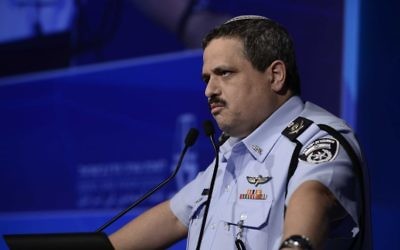 La chef de police Roni Alsheich à Tel Aviv, le 30 août 2016. (Crédit : Tomer Neuberg/Flash90)