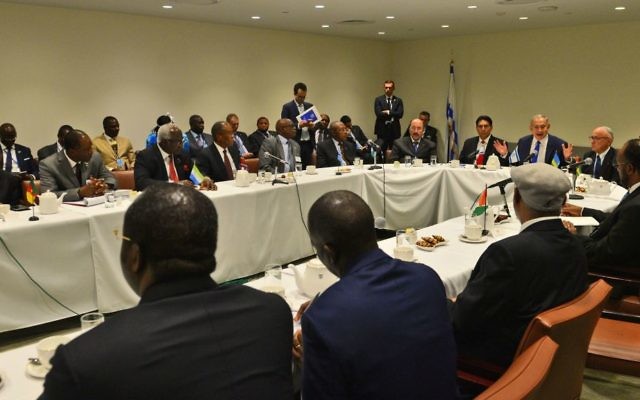 Le Premier ministre Benjamin Netanyahu rencontre des dirigeants et des représentants des Etats africains en marge de l'Assemblée générale de l'ONU à New York, le 22 septembre 2016. (Crédit : Kobi Gideon / GPO)