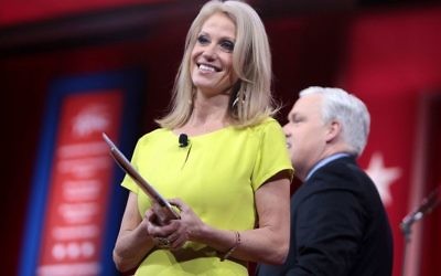 Kellyanne Conway en 2015 à Washington, D.C. (Crédit : Gage Skidmore/CC BY-SA 3.0/WikiCommons)