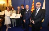 Titre de « Citoyen d’honneur de la Ville de Nice » décerné à Beate et Serge Klarsfeld Crédit : Facebook/Eric Ciotti)