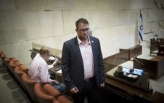 Oren Hazan, député du Likud, à la Knesset, le 19 septembre 2016. (Crédit : Yonatan Sindel/Flash90)