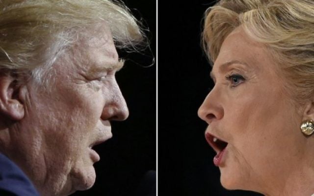 Le candidat à la présidentielle républicain, Donald Trump, à Cleveland, Ohio, le 22 octobre 2016, et la candidate démocrate Hillary Clinton à Las Vegas, au Nevada, le 19 octobre 2016. (Crédits : AFP / Jay LaPrete, AFP / Saul Loeb)