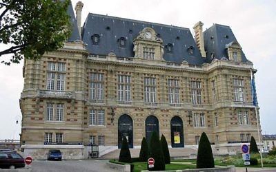 Vue sur la mairie de Versalles (Crédit : CC BY SA 3.0)