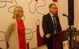 L’ambassadrice désignée de France en Israël, Hélène Le Gal, et le Directeur général adjoint du ministère de la Santé, Arnon Afek, le 21 novembre 2016. (Crédit : Marine Crouzet/Ambassade de France en Israël)