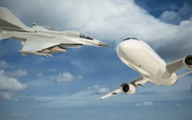 Le nouveau système anti-collision de l'IAI aide à alerter les pilotes de combat d'eventuelles collisions avec les avions civils (Courtesy) Le nouveau système anti-collision de l'IAI aide à alerter les pilotes de combat d'eventuelles collisions avec les avions civils (Courtesy)