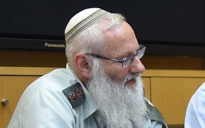 Le Colonel Eyal Karim le 21 avril 2016 (Crédit : Diana Khananashvili/Defense Ministry)