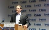 Dan Shapiro à l'INSS, le 9 novembre 2016. (Crédit : Raphael Ahren)
