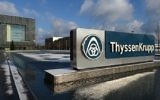 Photo prise le 1 décembre 2012, au siège du géant allemand de l'industrie ThyssenKrupp AG à Essen, en Allemagne. (Crédit : AFP PHOTO/PATRIK STOLLARZ)