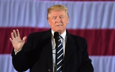 Le président américain élu Donald Trump à Bâton rouge, en Louisiane, le 9 décembre 2016. (Crédit : Don Emmert/AFP)