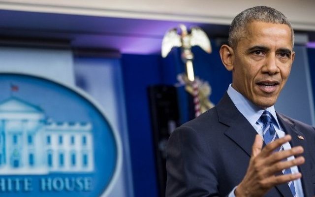 Le président américain Barack Obama pendant sa conférence de presse annuelle à la Maison Blanche, le 16 décembre 2016. (Crédit : Zach Gibson/AFP) Le président américain Barack Obama pendant sa conférence de presse annuelle à la Maison Blanche, le 16 décembre 2016. (Crédit : Zach Gibson/AFP)