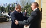 Le Premier ministre Benjamin Netanyahu et le président azéri Ilham Aliyev au Palais Zagulba de Baku, en Azerbaïdjan, le 13 décembre 2016. (Crédit : GPO)
