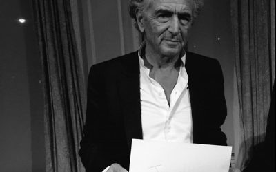 Le philosophe français Bernard-Henri Lévy a participé à la campagne  #WeRemember du Congrès mondial Juif. (Autorisation : Congrès mondial juif)