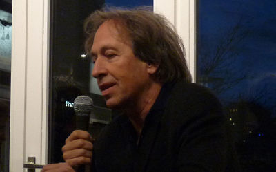 Conversation avec Pascal Bruckner dans une librairie de Strasbourg (Crédit: Ji-Elle/Wikimedia Commons)