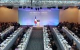 Jean-Marc Ayrault, ministre français des Affaires étrangères, inaugure la conférence pour la paix au Proche Orient organisée à Paris, le 15 janvier 2017. (Crédit : Twitter/Jean-Marc Ayrault)