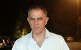 Le propriétaire de Yedioth Ahronoth,  Arnon 'Noni' Moses, à Tel Aviv, le 26 mars 2014. (Crédit : Roni Schutzer/Flash90)