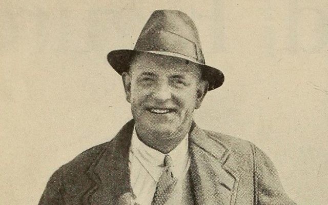 L'auteur P.G. Wodehouse en 1930. (Crédit : domaine public/Wikimedia)