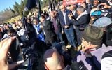 Les députés arabes israéliens et des manifestants protestent contre les démolitions de maisons devant la Knesset, le 23 janvier 2017. (Crédit : Liste arabe unie)