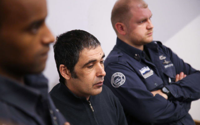 Ilan Ben Ami au tribunal de Tel Aviv, le 6 décembre 2015. (Crédit : Flash90)