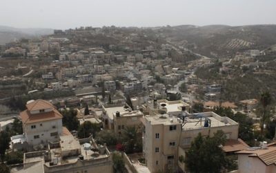 Le village arabe de  Musheirifa, dans le nord d'Israël. (Crédit : CC BY-SA/Wikipedia)