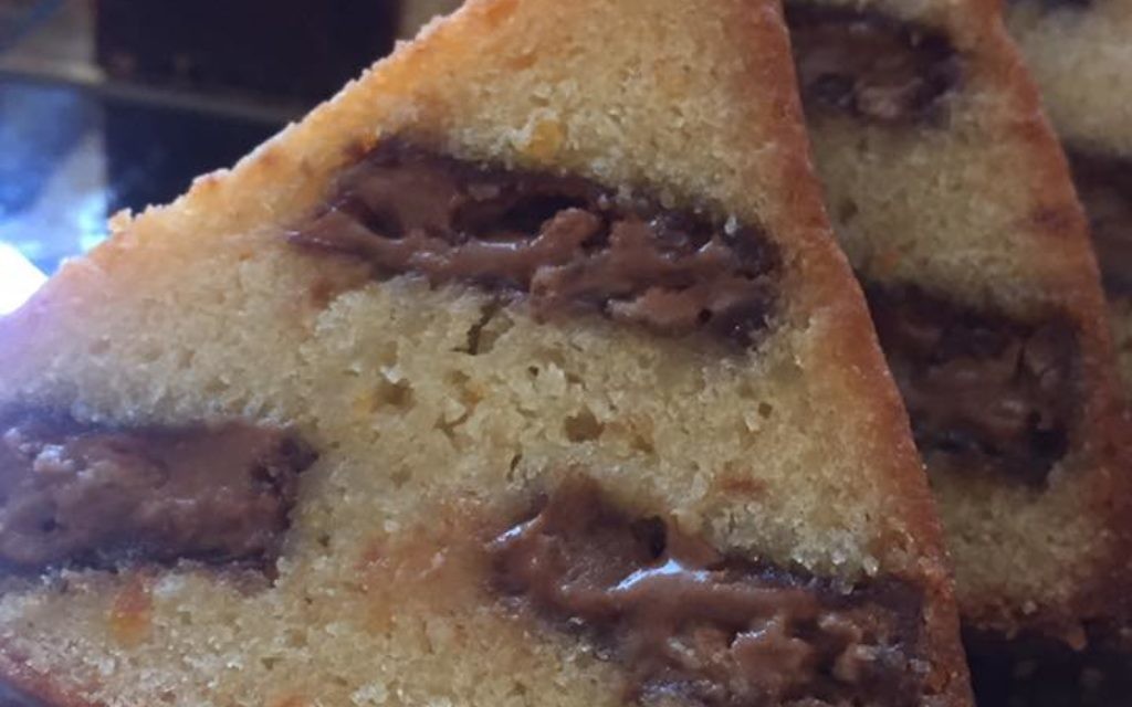 Création de la brigade de pâtisserie du Waldof Astoria, à Jérusalem, en février 2017. (Crédit : Golan Tishbi)