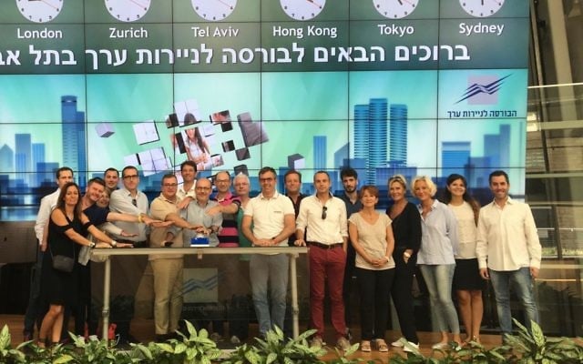 Valérie Zarka (à gauche) accompagne le conseil d'administration de Covéa (MMA, GMF, MAAF) à la rencontre d'une start-up à la Bourse de Tel-Aviv (Crédit: More Than Digital)