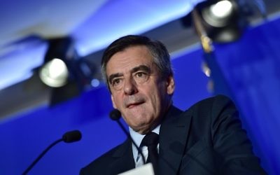 François Fillon pendant une conférence de presse de présentation de son programme, à Paris, le 13 mars 2017. (Crédit : Christophe Archambault/AFP)