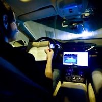 Mobileye fournit une technologie qui permet le développement des voitures autonomes. (Crédit : Moshe Shai/Flash90) Mobileye fournit une technologie qui permet le développement des voitures autonomes. (Crédit : Moshe Shai/Flash90)