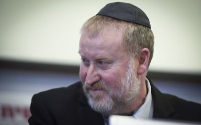 Avichai Mandelblit, procureur général, à Netanya, le 16 janvier 2017. (Crédit : Roy Alima/Flash90)