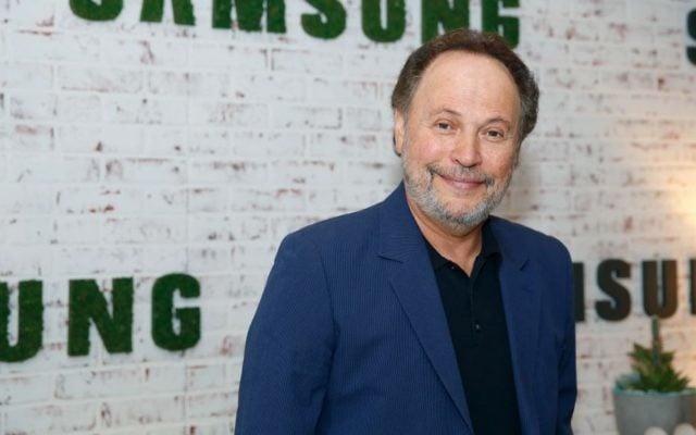 Billy Crystal au studio Samsung au  SXSW 2015 à Austin, au Texas, le 15 mars 2015 (Crédit : Rick Kern/Getty Images for Samsung/via JTA)