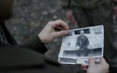 Extrait du film 'Un juif pour l'exemple' qui raconte l'histoire du meurtre d'Arthur Bloch par de jeunes nazis suises (Crédit: capture d'écran Youtube/Vega)