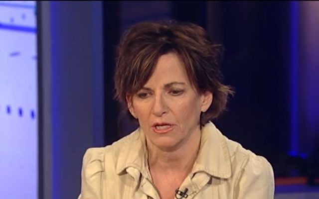 Liz Spayd, du New York Times. (Crédit : capture d'écran YouTube/Fox News)