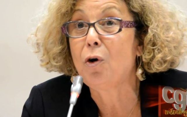 Noha Rashmawi, directrice de cabinet de l'ambassadeur de l'Autorité palestinienne à Paris jusqu’en 2022. (Crédit : Capture d'écran Youtube/CGT) Noha Rashmawi, directrice de cabinet de l'ambassadeur de l'Autorité palestinienne à Paris jusqu’en 2022. (Crédit : Capture d'écran Youtube/CGT)