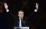 Emmanuel Macron, élu à la présidence de la République française, devant la pyramide du Louvre, le 7 mai 2017. (Crédit : Eric Feferberg/AFP)