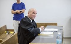 Uri Korb, alors procureur de la cour du district de Jérusalem, en mai 2015. (Crédit : Emil Salman/Pool)