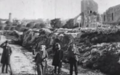 "La sortie de Jérusalem en train", une séquence tournée par Alexandre Promio, dépêché en Palestine par les frères Lumière (Crédit: capture d'écran Akadem)