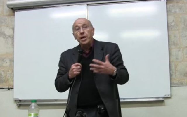 André Grimaldi, professeur à la Pitité-Salpétrière est à la tête d'une pétition de médecins en faveur d'Emmanuel Macron (Crédit: capture d'écran Youtube/Conference ESH) André Grimaldi, professeur à la Pitité-Salpétrière est à la tête d'une pétition de médecins en faveur d'Emmanuel Macron (Crédit: capture d'écran Youtube/Conference ESH)