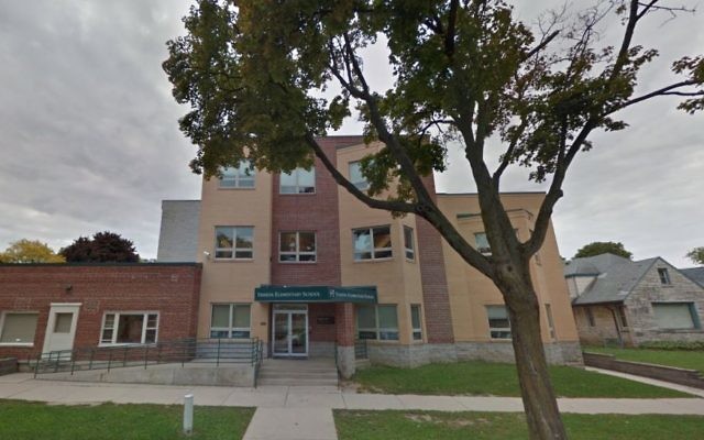 L'école Yeshiva Elementary School de Milwaukee, dans le Wisconsin, aux Etats-Unis. Illustration. (Crédit : capture d'écran Google Maps) L'école Yeshiva Elementary School de Milwaukee, dans le Wisconsin, aux Etats-Unis. Illustration. (Crédit : capture d'écran Google Maps)