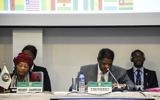 Ellen Johnson Sirleaf; présidente du Liberia, et Marcel De Souza, président de la CEDEAO, pendant le sommet économique de l'organisation à Monrovia, le 4 juin 2017. (Crédit : Zoom Dosso/AFP)