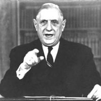 Le général Charles de Gaulle. (Crédit : Capture d'écran/YouTube)