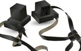 Des Tefillin. Illustration. (Crédit : Shutterstock)