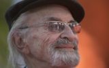 Martin Landau pendant une cérémonie en l'honneur de Tim Burton, à Hollywood, le 8 septembre 2016. (Crédit : David McNew/AFP)