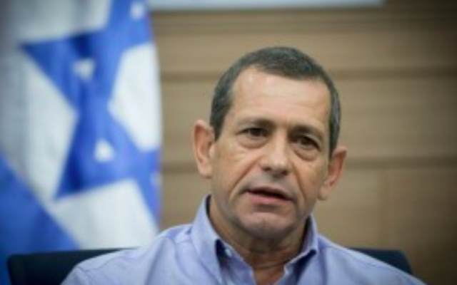 Le chef du Shin Bet, Nadav Argaman, assiste à une réunion du Comité des affaires étrangères et de la Défense à la Knesset le 20 mars 2017. (Crédit : Yonatan Sindel / Flash90) Le chef du Shin Bet, Nadav Argaman, assiste à une réunion du Comité des affaires étrangères et de la Défense à la Knesset le 20 mars 2017. (Crédit : Yonatan Sindel / Flash90)