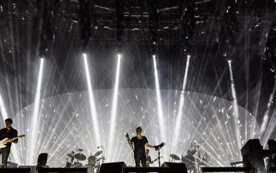 Le groupe de rock britannique Radiohead, en concert au Park HaYarkon de Tel Aviv, le 19 juillet 2017. (Crédit : Autorisation) Le groupe de rock britannique Radiohead, en concert au Park HaYarkon de Tel Aviv, le 19 juillet 2017. (Crédit : Autorisation)