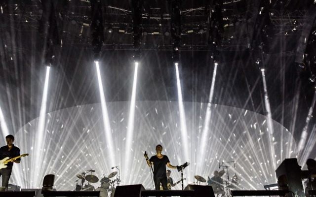 Le groupe de rock britannique Radiohead, en concert au Park HaYarkon de Tel Aviv, le 19 juillet 2017. (Crédit : Autorisation) Le groupe de rock britannique Radiohead, en concert au Park HaYarkon de Tel Aviv, le 19 juillet 2017. (Crédit : Autorisation)